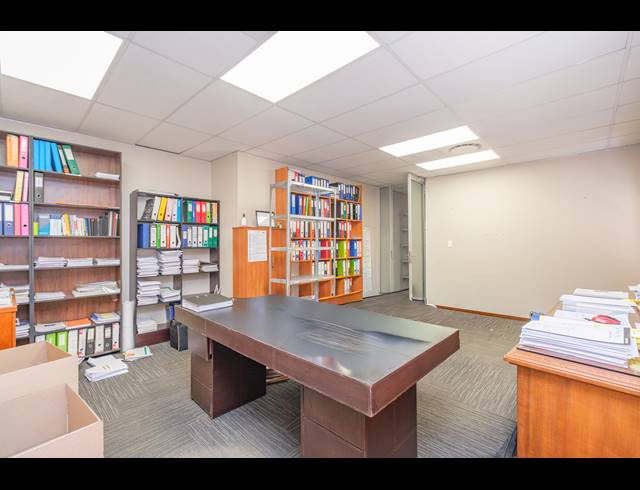 440M² BUILDING FOR SALE IN BLACKHEATH